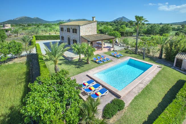 Beautiful stone villa Xanet Abaix located between Pollensa and Alcudia