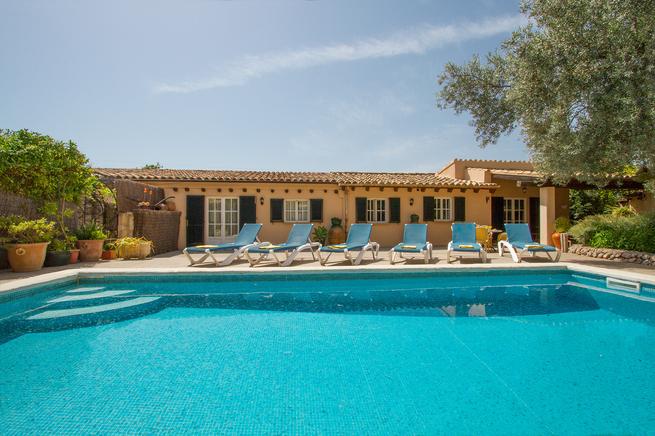 Perfect villa for families vacation in Pollensa