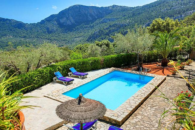 Rustic Villa surrounded by a wonderfully beautiful mountain world for nature lovers