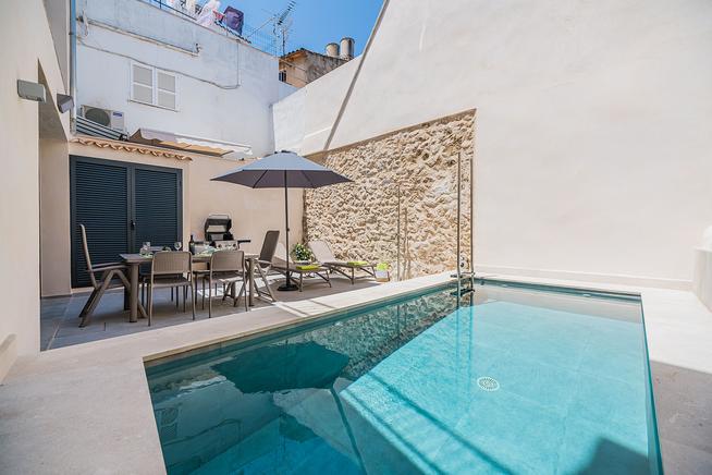 A truly special townhouse, perfect holiday rentals in pollensa