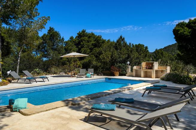 Astounding Traditional Villa with private pool in Sant Josep de sa Talaia, Ibiza