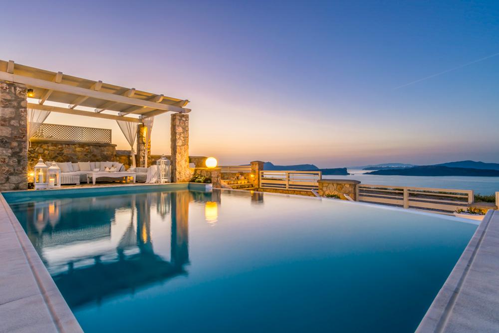 Fabulous luxury holiday villa for rent in the small town of Akrotiri, Santorini, Greece