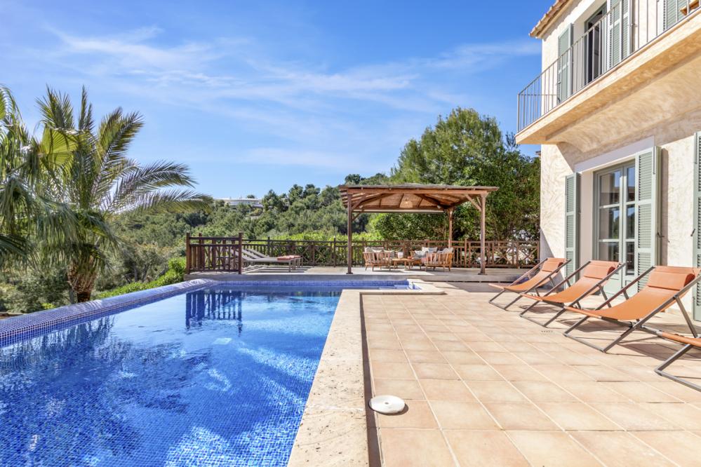 Luxurious 4 bedroom villa Garden Mar located in Camp De Mar ideal for families with children