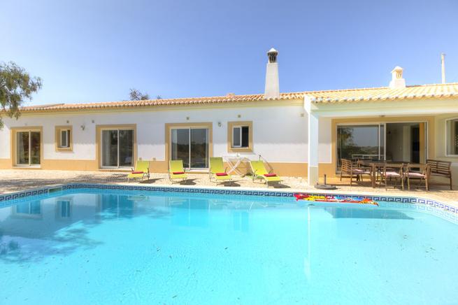 Holiday villa in Ferragudo, Algarve, Portugal