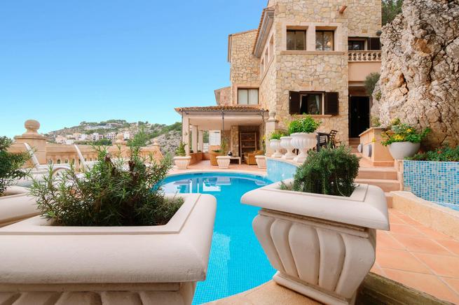 Puerto de Andratx holiday villa rental in Cala Llamp, Majorca