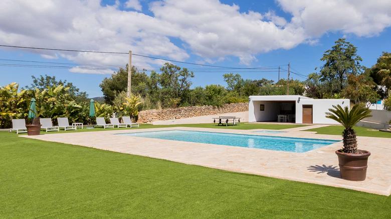 Nice traditional ibizencan house for rent in Santa Eulalia