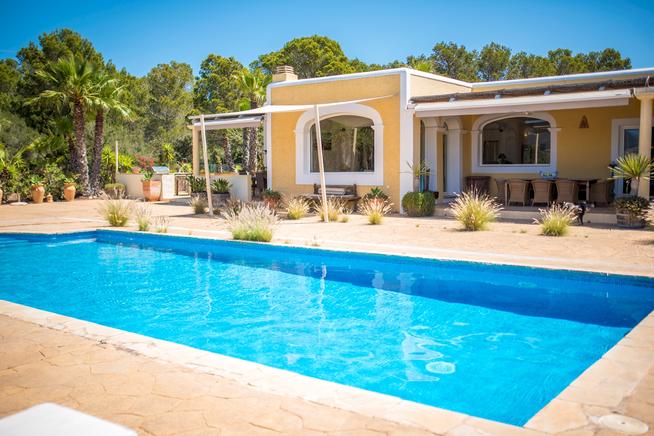 Romantic luxury villa to rent in Ibiza, Sant Josep