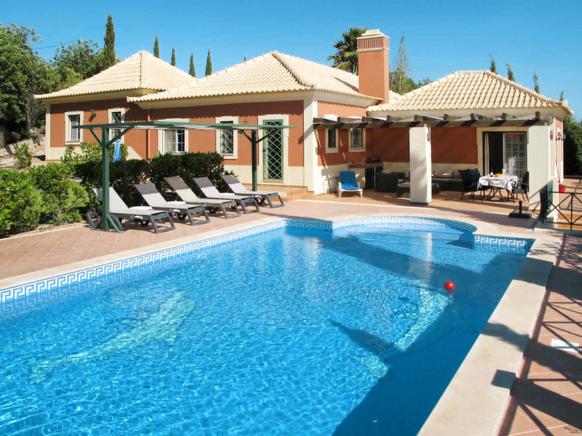 Pleasant holiday villa rental in Loulé, Algarve