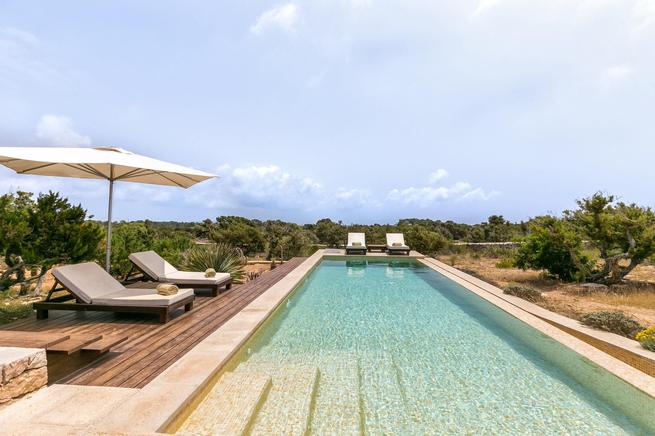 Holiday Villa for large family in Formentera, Spain
