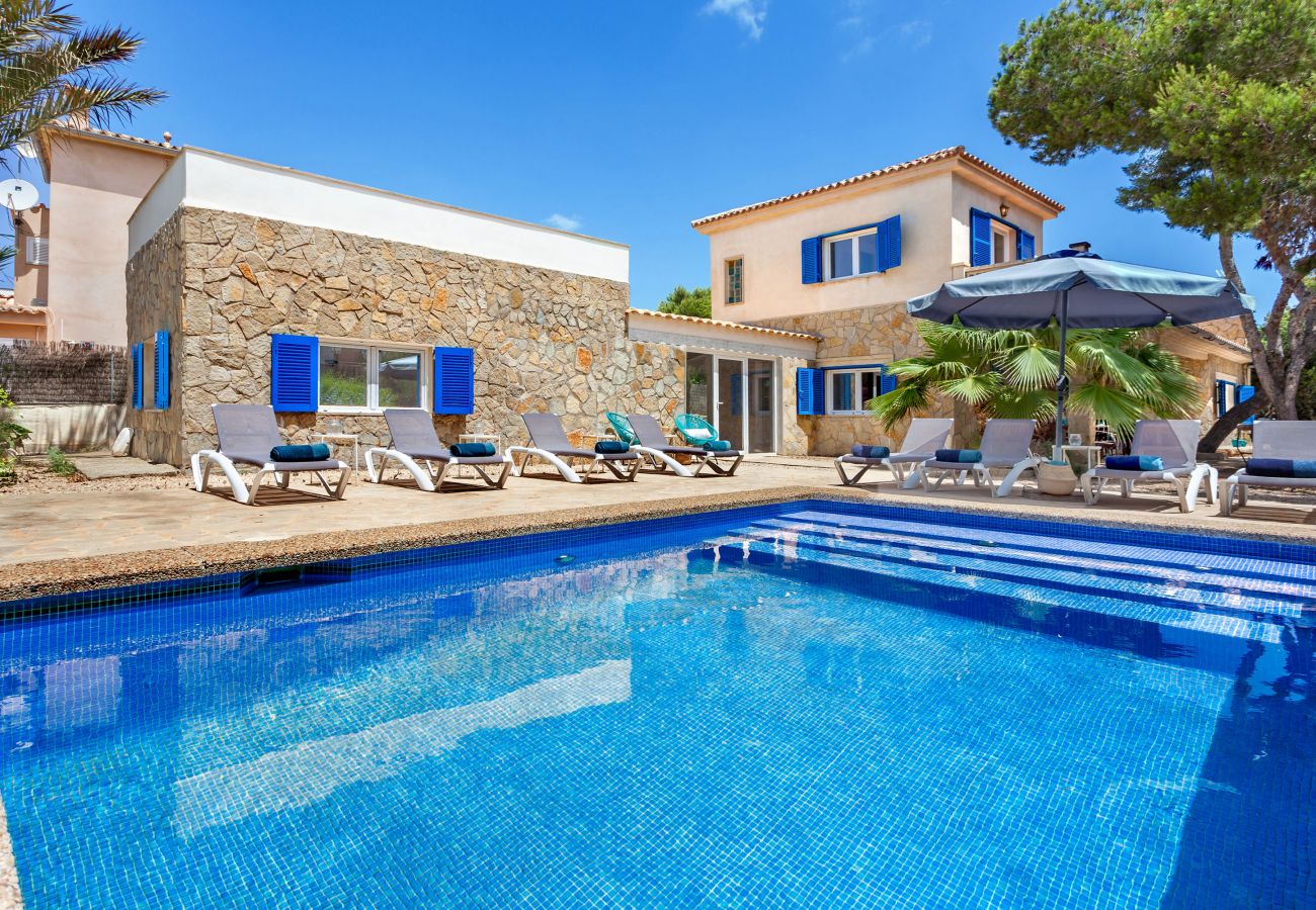 Villa Azul is a Holiday House in Santanyi, Mallorca