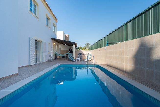 House with private pool in Faro, Algarve (Portugal)