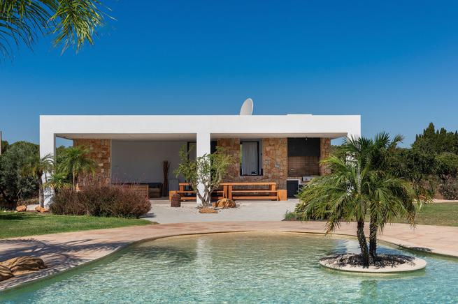 Luxury traditional villa for rent in Ibiza