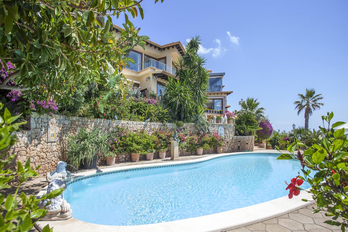 Villa Anica luxury Rental Holiday Villa in Puerto Pollensa, Mallorca