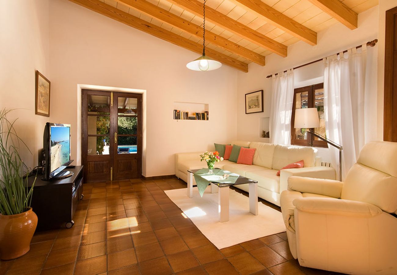 Ion is a Holiday Villa in Pollensa, Mallorca