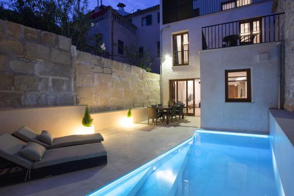 Modern terraced house in the middle of Pollensa