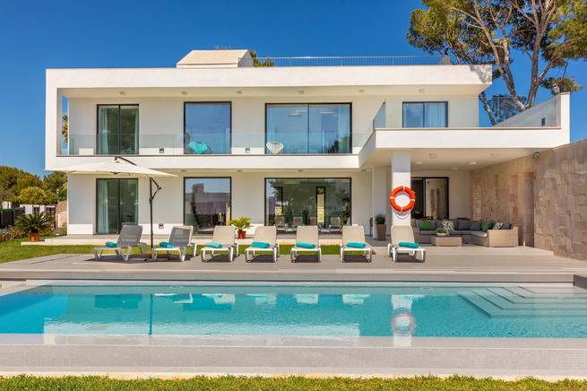 Fantastic new contemporary villa in Mallorca