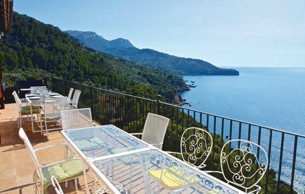 Ideal family deluxe sea view villa in Sóller, Mallorca
