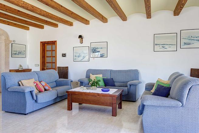 Fantastic Holiday Villa with private pool in Puerto Alcudia, Mallorca