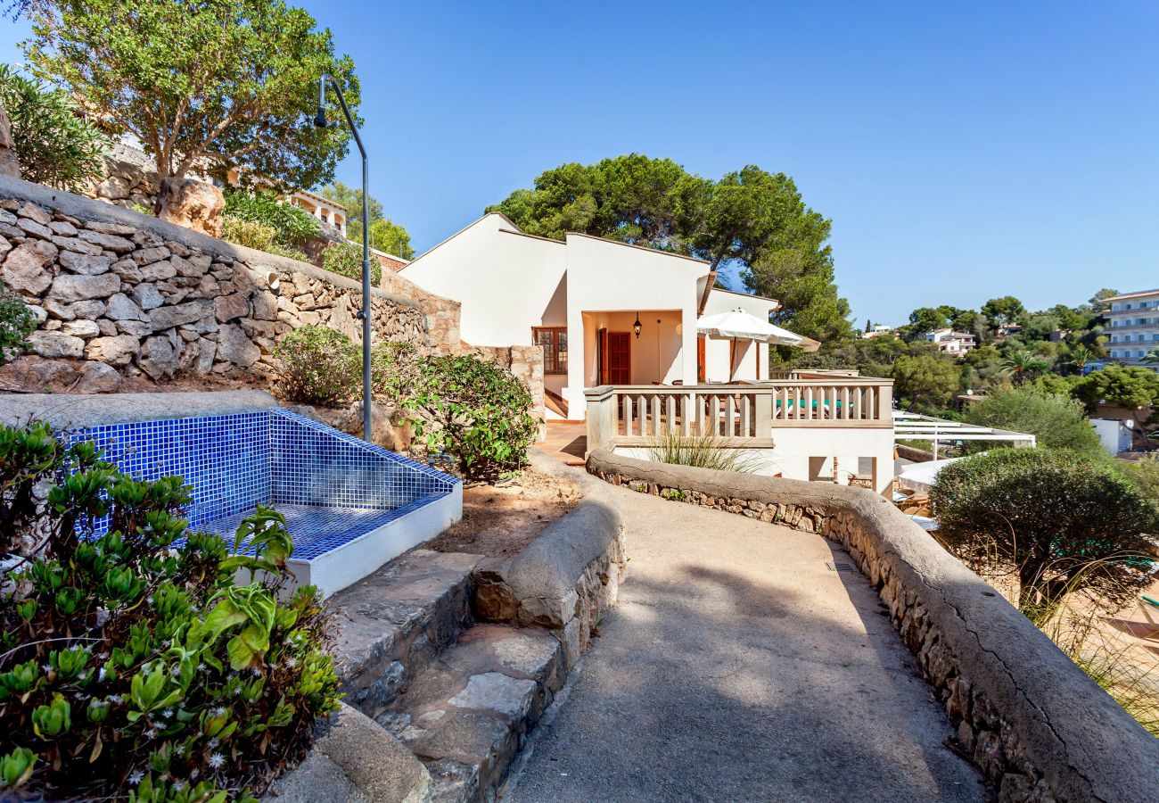 Sa Trona Beach House is a Holiday Apartment in Cala Santanyi, Mallorca