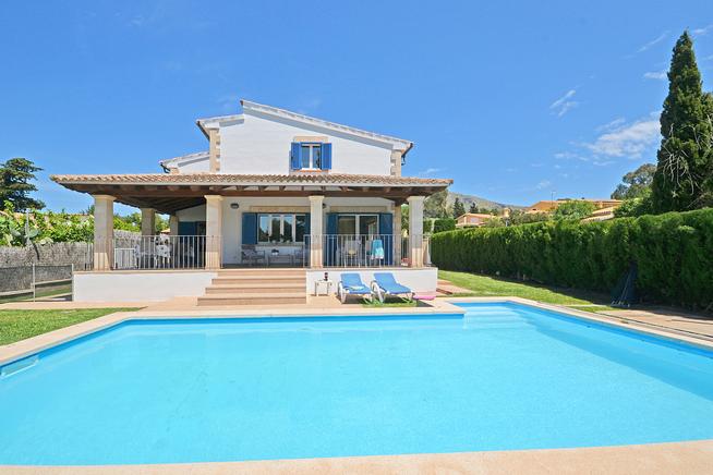 Child friendly holiday villa ideal for families in Alcudia