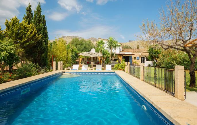 Holiday country home in Pollensa, Mallorca