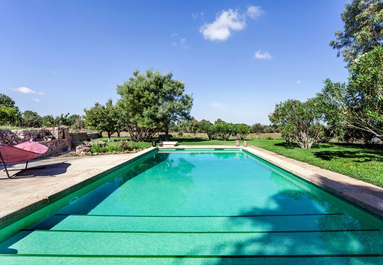 Finca Son Negre is a Holiday Country house in Felanitx, Mallorca