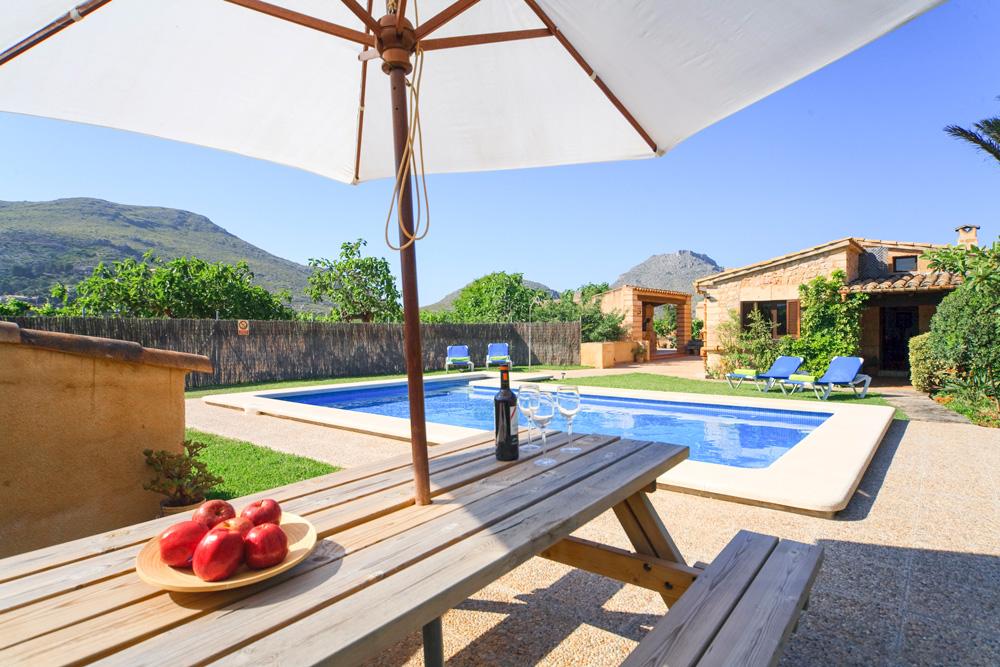 Countryside villa to ren in Puerto Pollensa, Mallorca