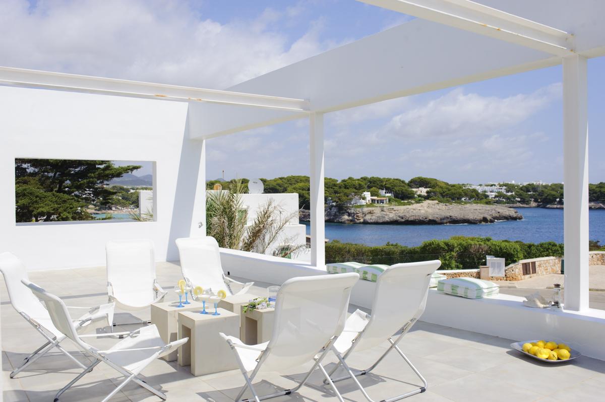 Modern holiday villa for rent in Cala dOr, Majorca
