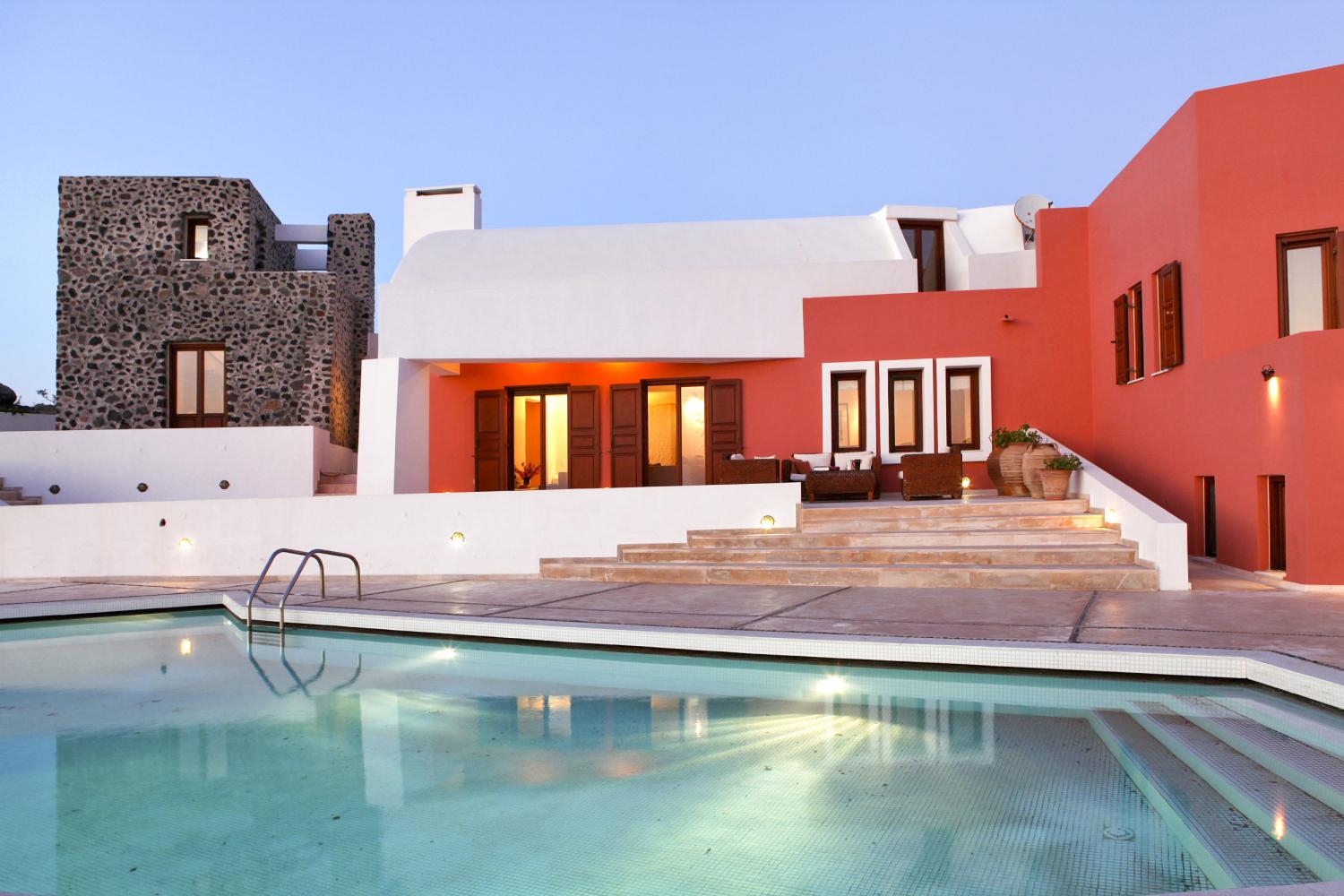 Spectacular villa for rent with panoramic views of the volcano, Santorini, Greece