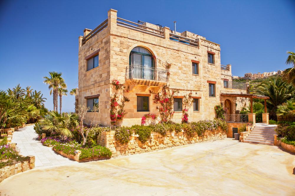 Orchidea is a rustic farmhouse with a Private pool in Gozo to rent, Malta