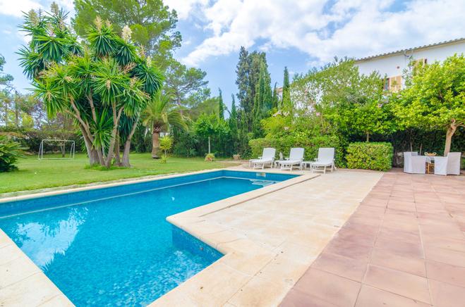 Lovely villa with a private pool in Cala Blava just a 5 min. driving from Palma De Mallorca