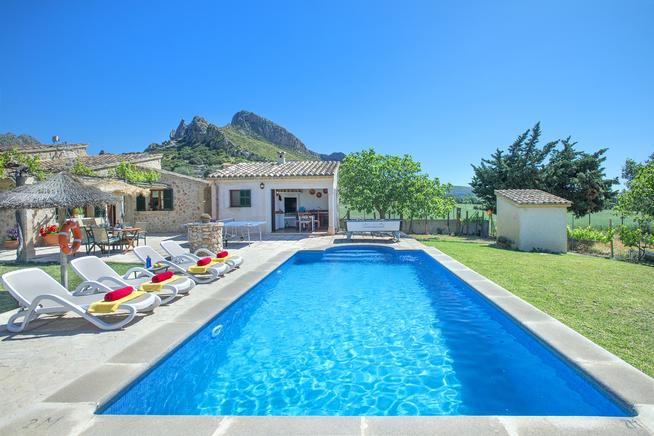 Villa Moya is a charming holiday house in Mallorca Puerto Pollensa, Spain