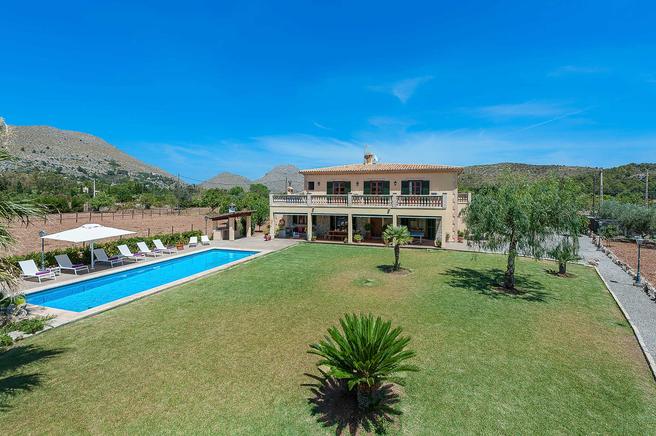 Magnificent country homes and ideal for family holidays in Puerto Pollensa