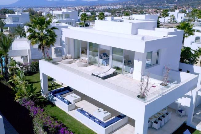 Contemporary villa Chic for rent in Marbella, Malaga