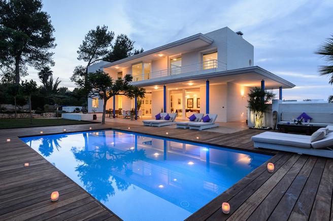 Stunning, bright and spacious villa rental in Ibiza