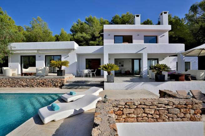 Divine Sunset Views is perfect for rent in Sant Josep de sa Talaia, Ibiza
