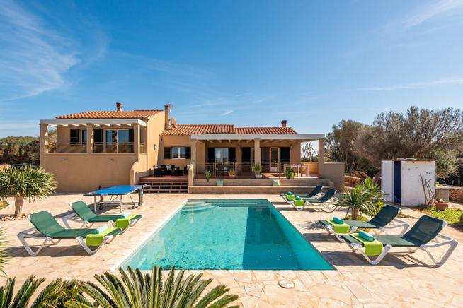 Holiday house fantastic retreats to rent in Cala Blanes, Menorca, Spain