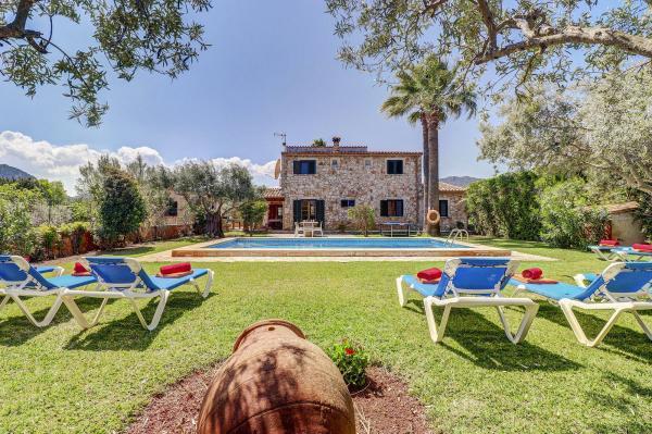 Fantastic family friendly Villa in Pollenca, Majorca, Spain