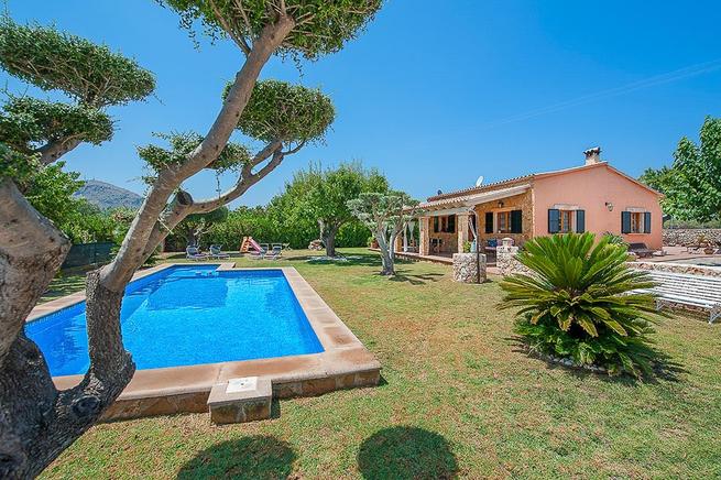 Superb Rural Retreat rental in Alcudia, Mallorca with private pool