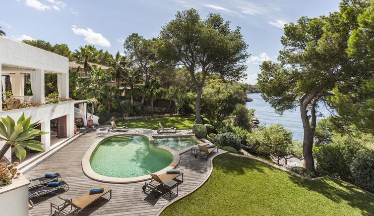 Impressive Villa with private pool in Cala de Or, Mallorca, Spain