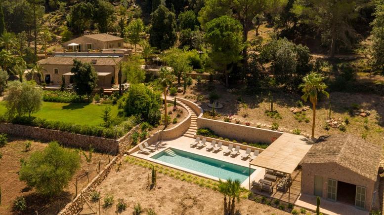 Palatial Charming Villa with private pool in Pollensa, Mallorca, Spain