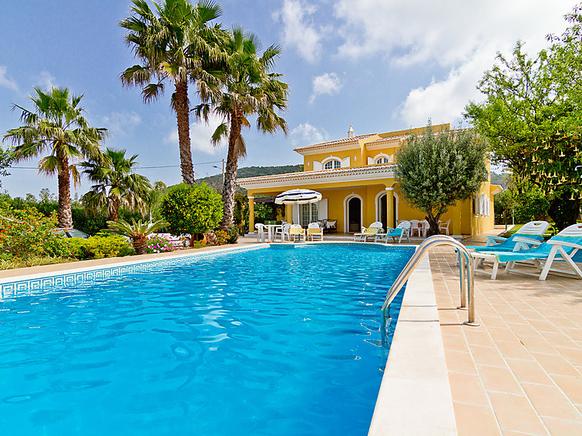 Luxury villa rentals in Loulé, Algarve