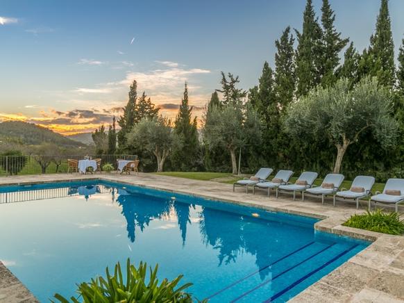 Historic Mallorcan estate with pool for rent in Andratx, Mallorca
