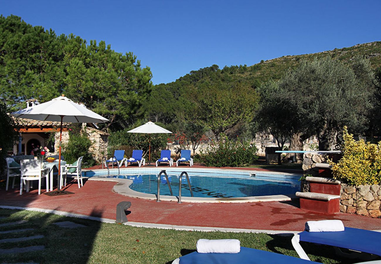 Finca Ruby is a Holiday Villa in Pollensa, Mallorca